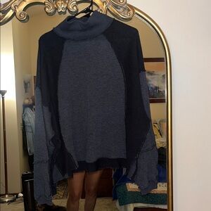 American Eagle Exposed Seam Cowl Sweatershirt, Medium